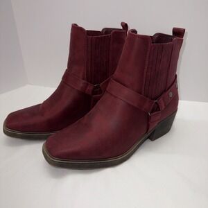 True Craft Baits Red Faux Leather 2" Block Heel Western Cowgirl Boots - 9.5